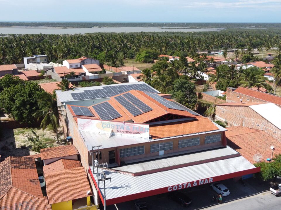 Comércio - Supermercado Costa e Mar 82,72 kWp - Itarema CE